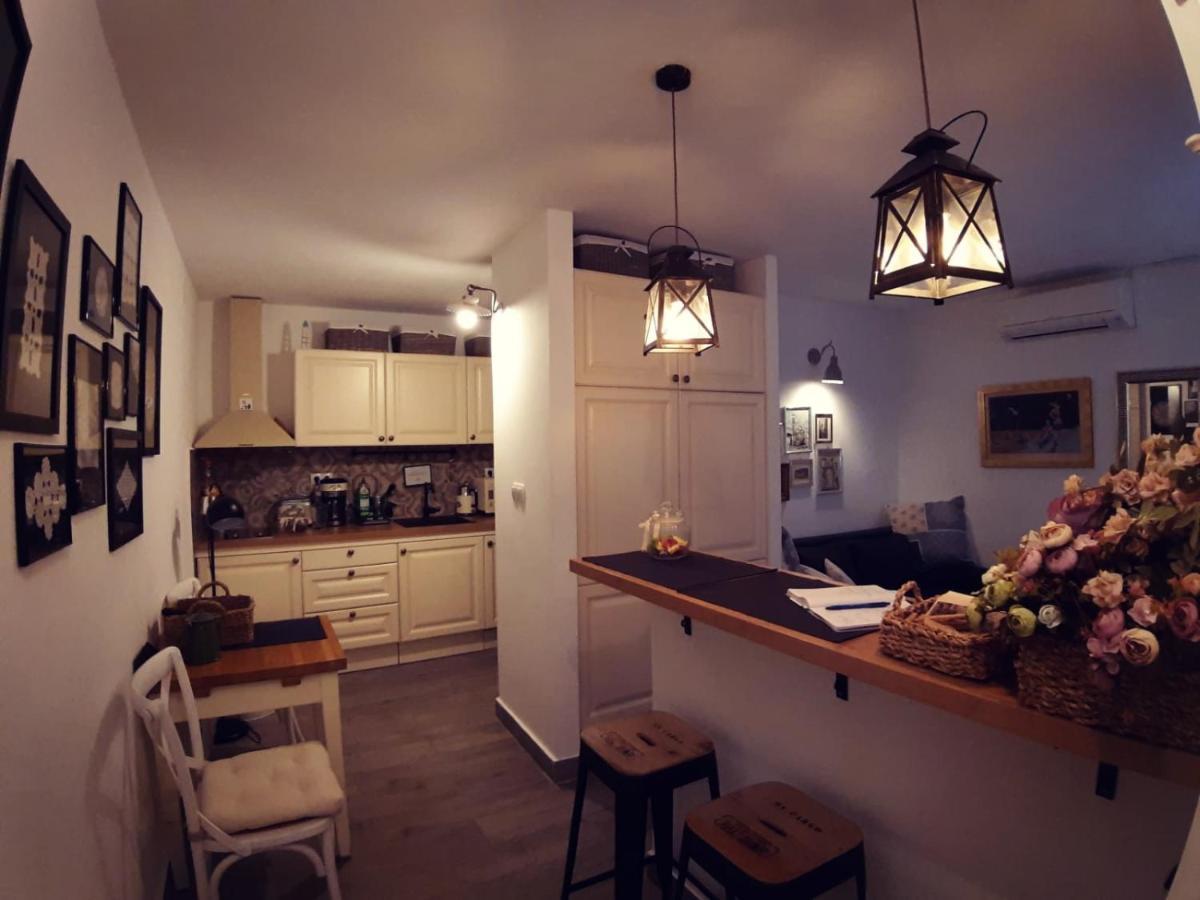 Liza'S Downtown Apartment Hvar Town Extérieur photo