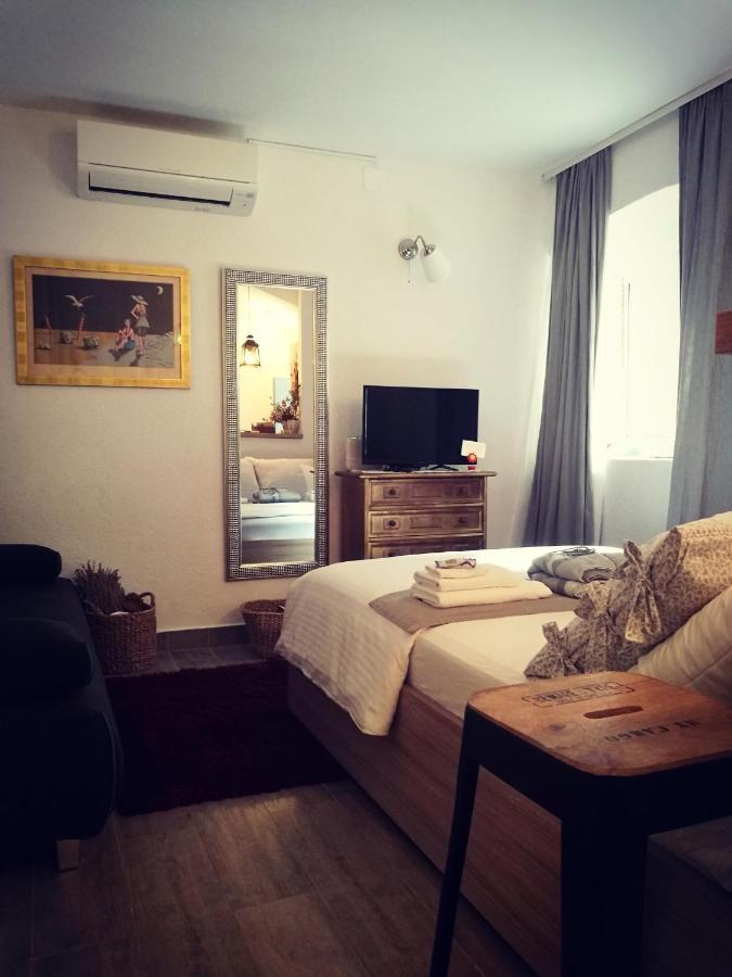 Liza'S Downtown Apartment Hvar Town Extérieur photo